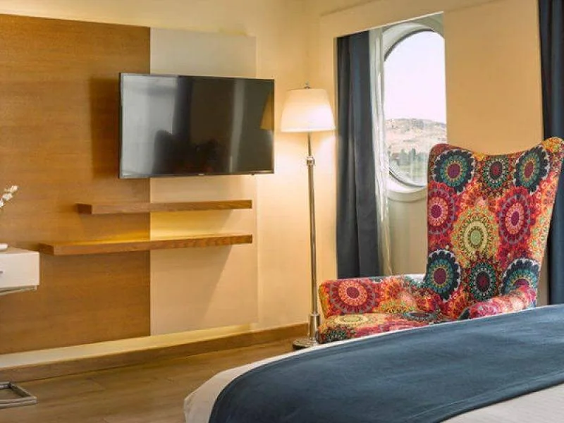 Acamar-Nile-Cruise