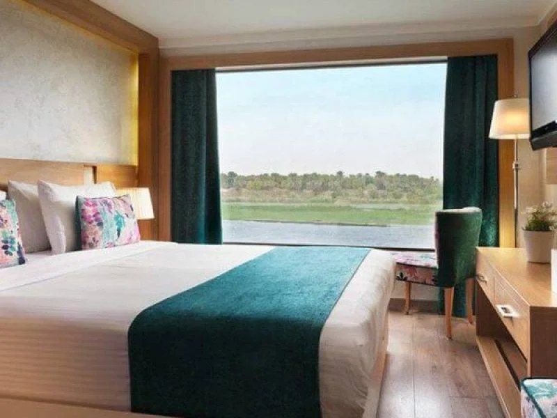 Acamar-Nile-Cruise