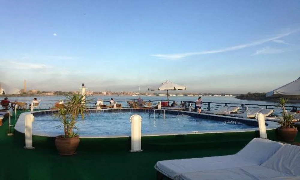 ROYAL ESADORA NILE CRUISE