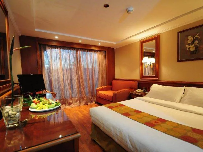 Elegant 5-star deluxe cabin on MS Royal Ruby Nile Cruise with panoramic Nile views