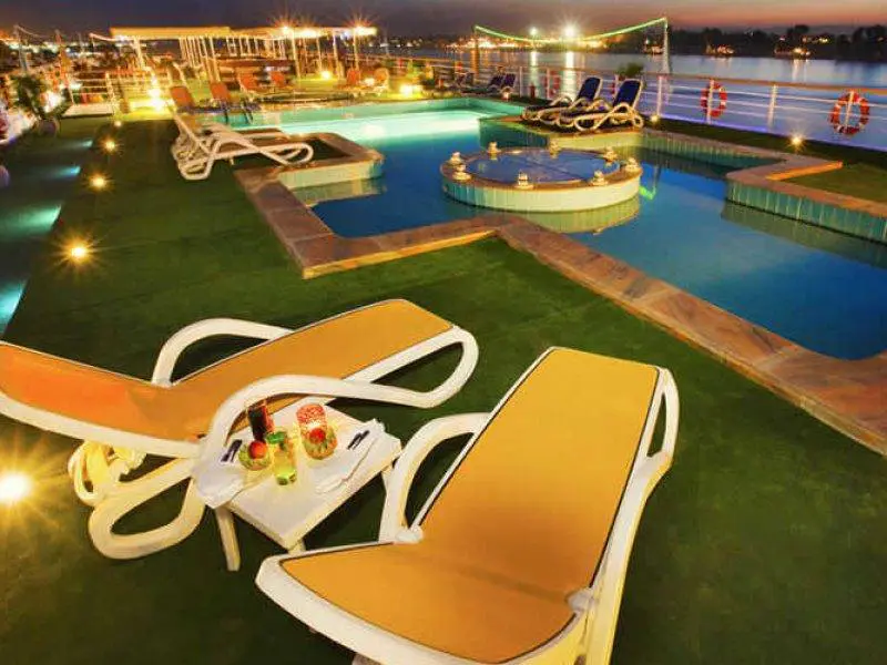 Rooftop swimming pool on Al Hambra Nile Cruise