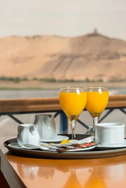 Luxury Esmeralda Nile Cruise sailing between Luxor and Aswan