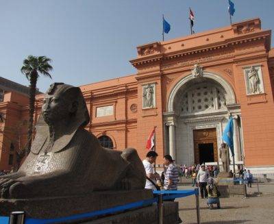 Day 01: Arrival & Cairo Tour to Egyptian Museum & Giza Pyramids