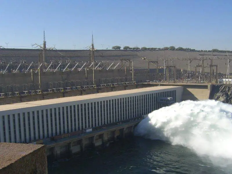 Aswan-High-Dam2