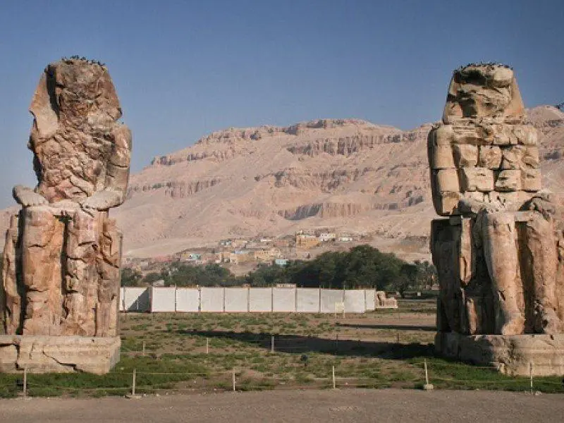Colossi of Memnon on a 10 days trip from Cairo