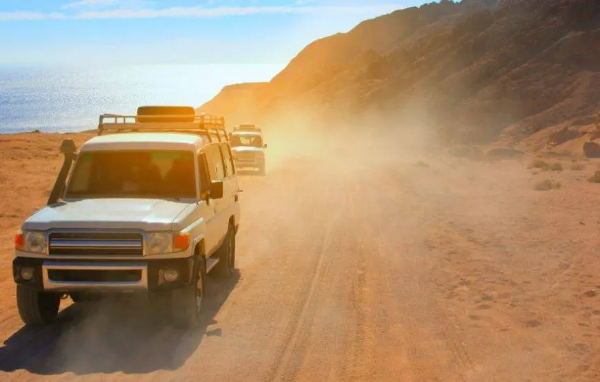 Safari in the desert by Jeep from Marsa Alam