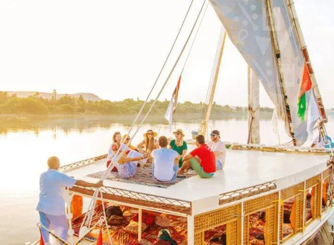 FELUCCA Luxor