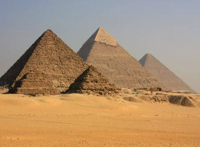 Giza Pyramids 505