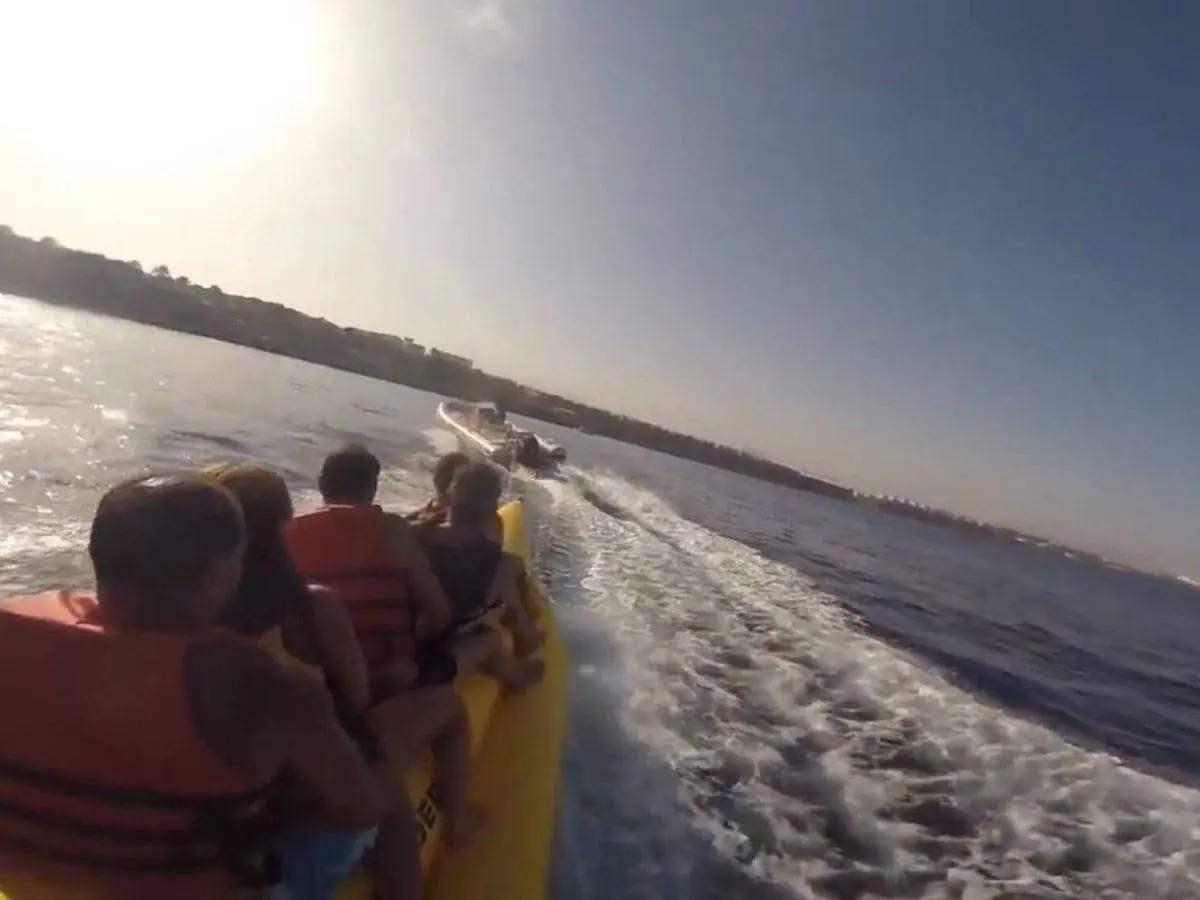 Glass Boat, Paddle Boat, Banana Boat