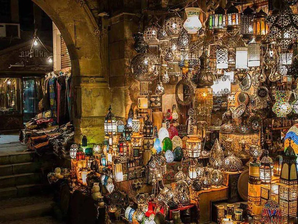 Tour to the Egyptian Museum, Pyramids, and Khan Khalili