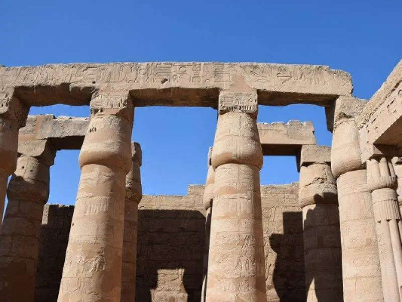 Luxor-temple-537