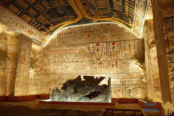 Tomb of Ramesses IV - Egypt Trippers