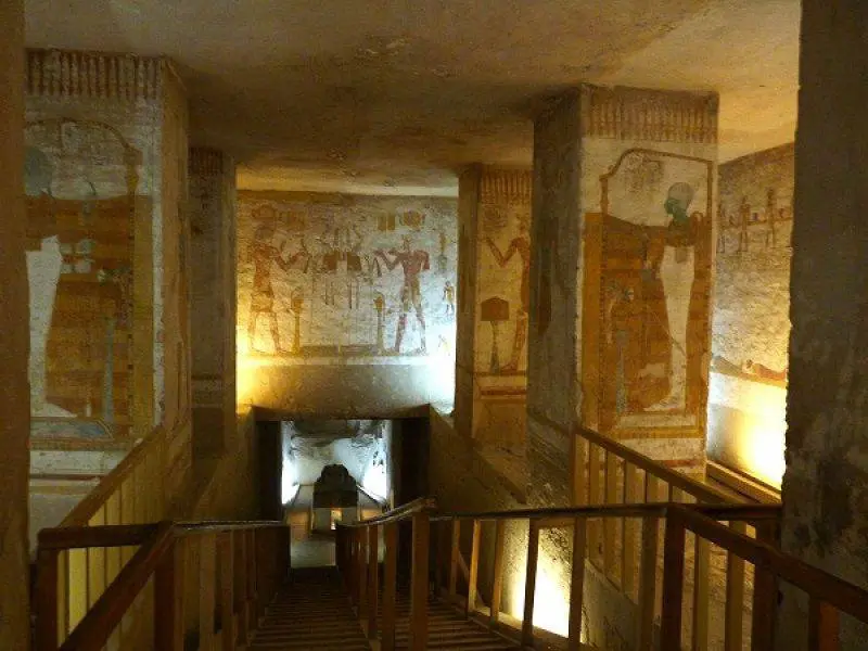 colorful tomb art at Valley of the Kings