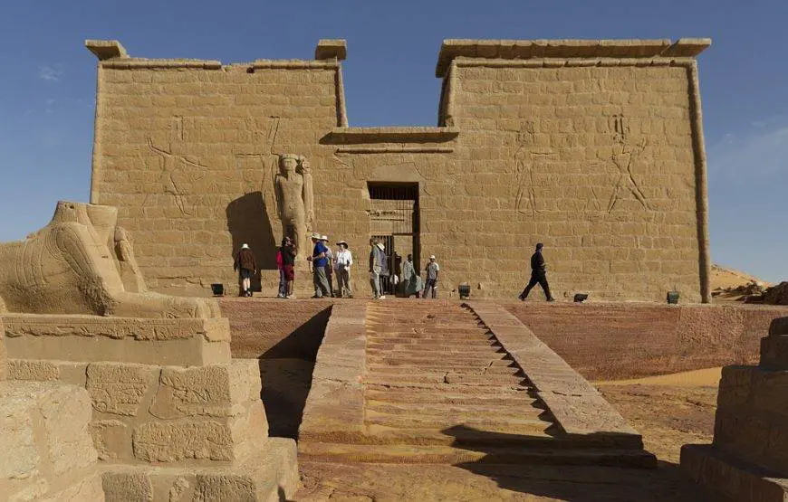10 DAYS OF NILE AND LAKE NASSER CRUISE