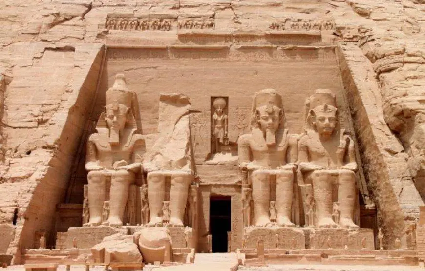 DAY TOUR TO ABU SIMBEL FROM CAIRO