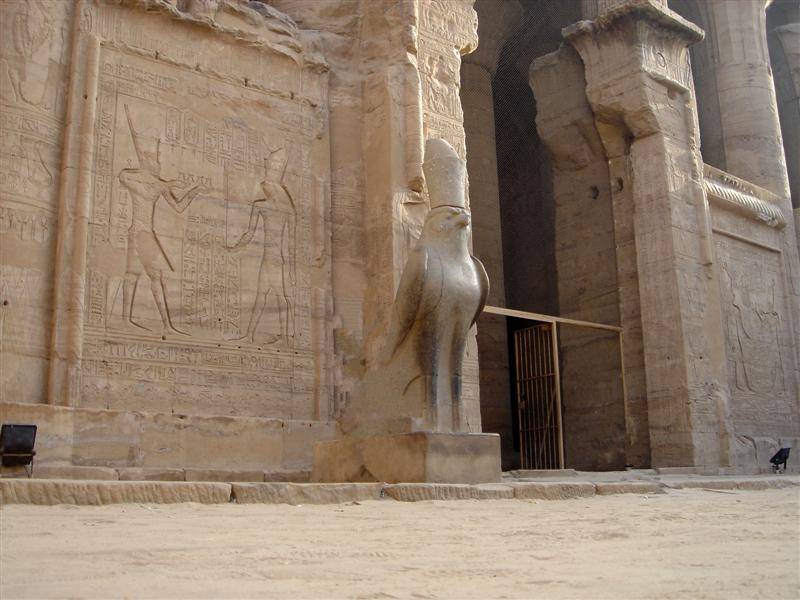 5th day: Tour to Edfu Temple and Overnight Cruise