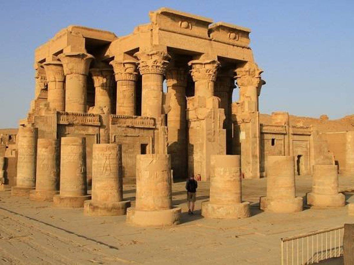 4 Days Egypt Tour: Cairo, Luxor, and Aswan