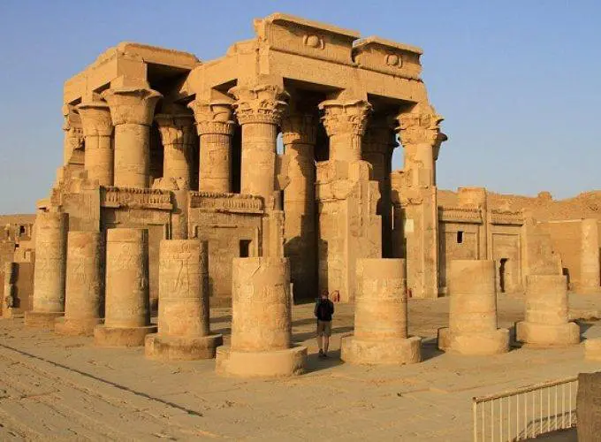 kom ombo temple