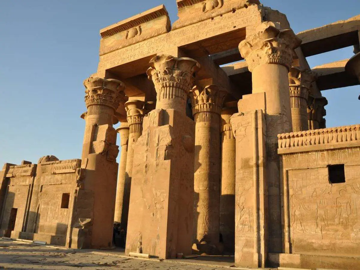 Edfu and Kom Ombo temple trip Aswan