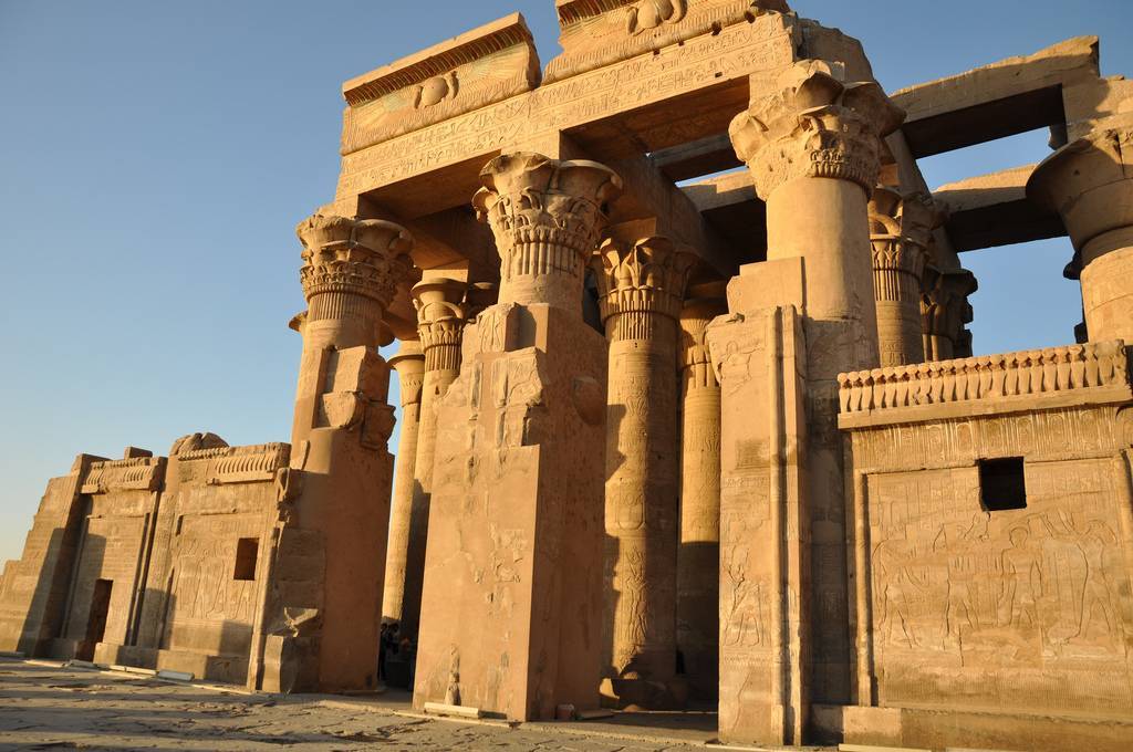 Day 08: The Ptolemaic Temple of Kom Ombo