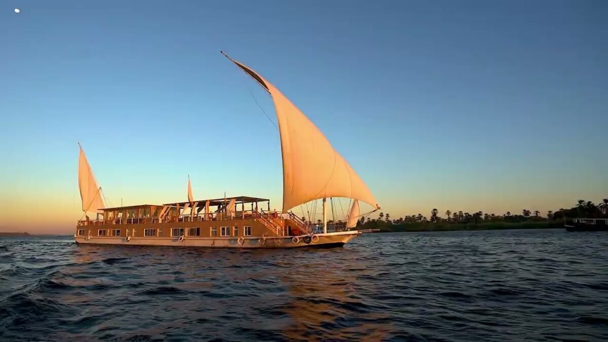 Dahabiya Nile Cruise Private Tour - Sail in Total Privacy