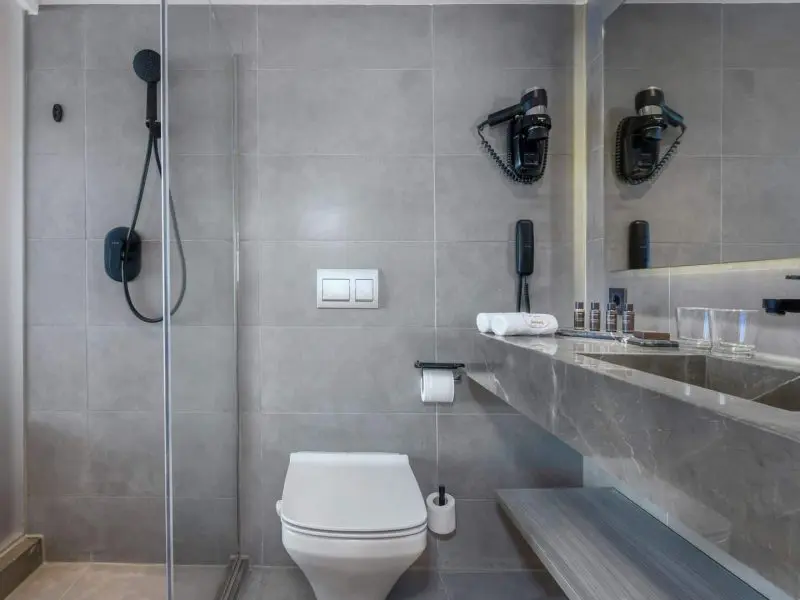 Elegant bathroom design in Historia Boutique Hotel Nile Cruise luxury cabins