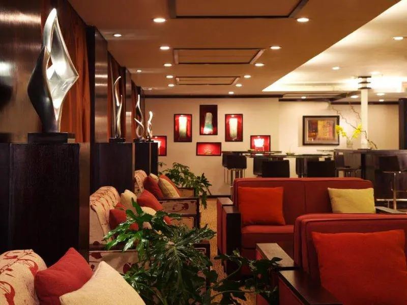 Elegant lounge area of Mövenpick Royal Lotus Nile Cruise for guests